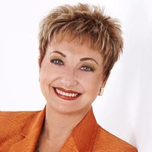 Meet your Posher, Glenda